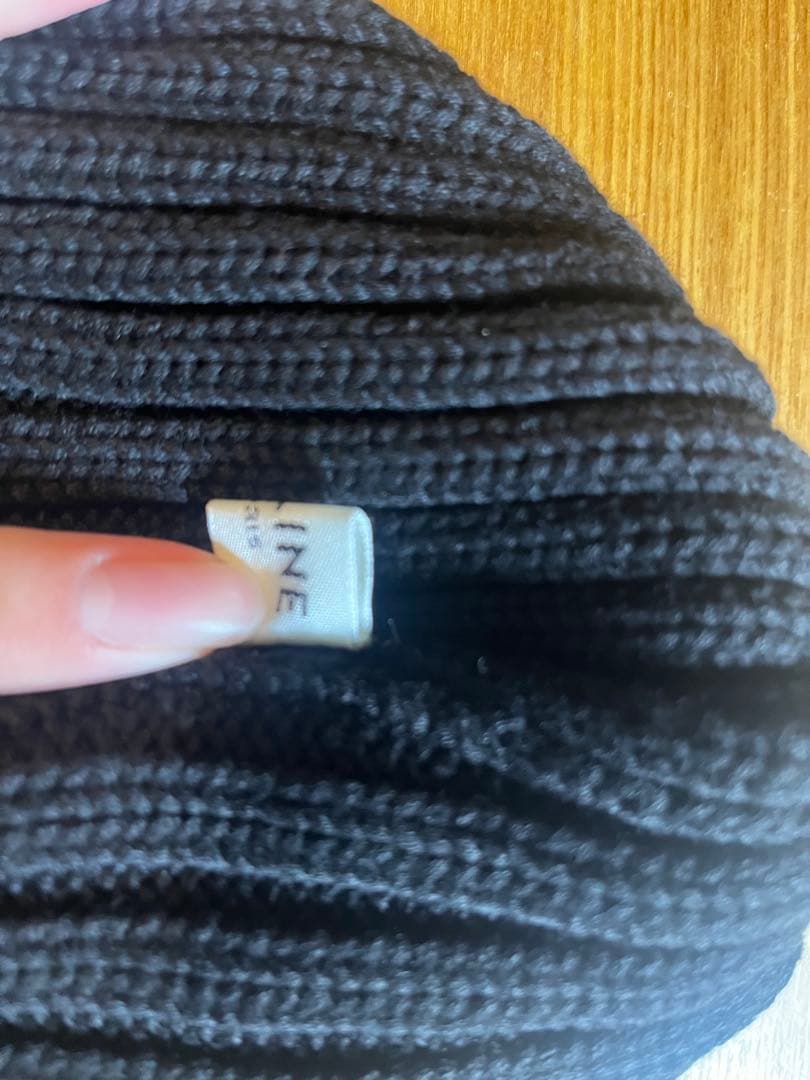 美品CELINEビーニー