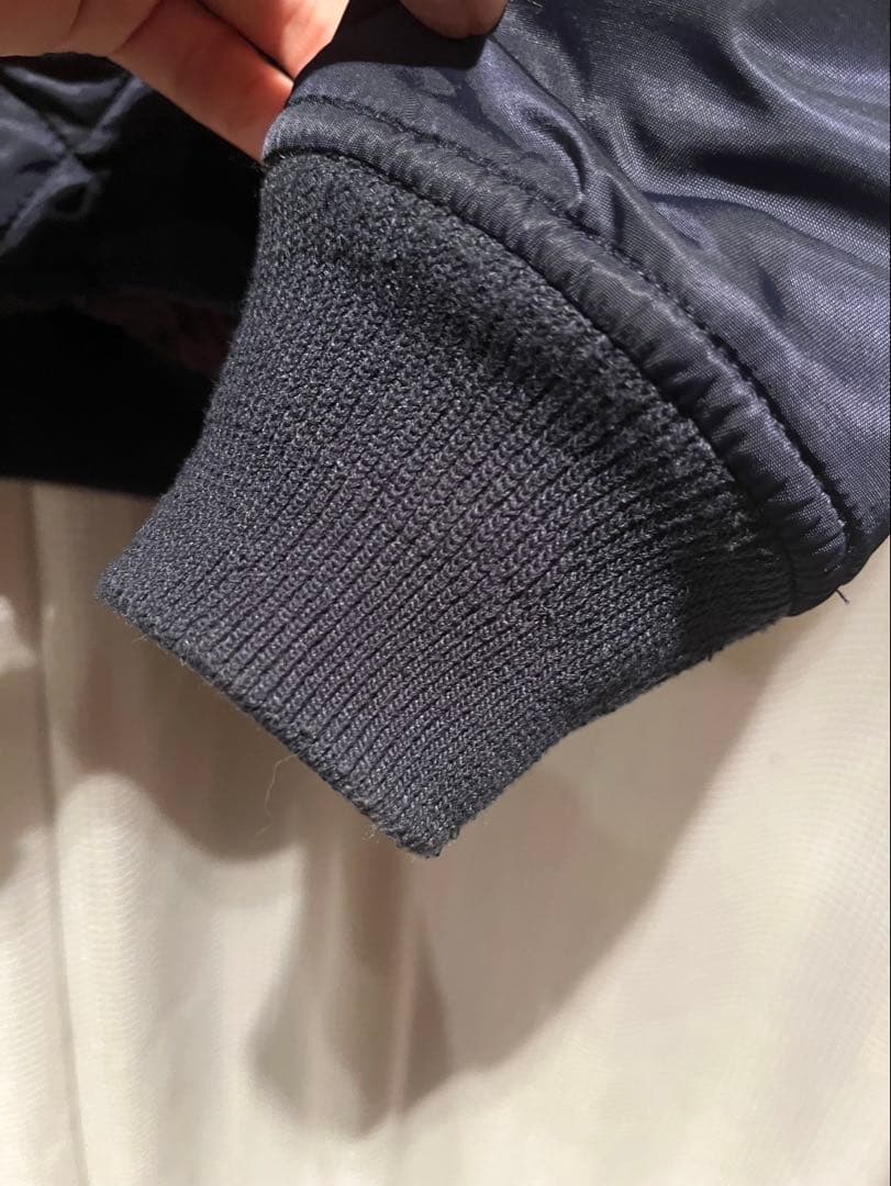 The Bonez MA-1ジャケット