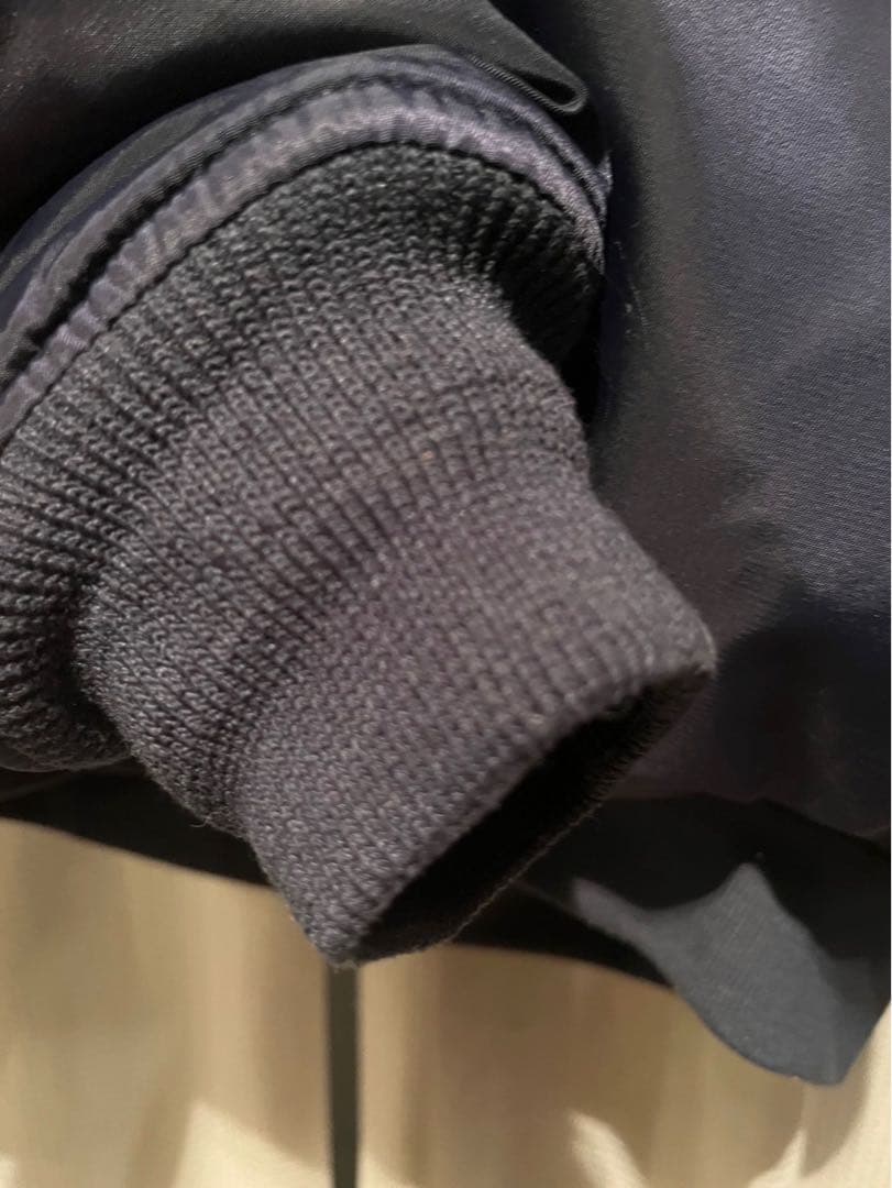 The Bonez MA-1ジャケット