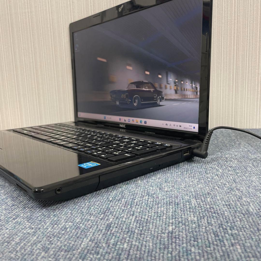 ノートパソコン　Windows11　オフィス付き　爆速SSD搭載　初期設定済み