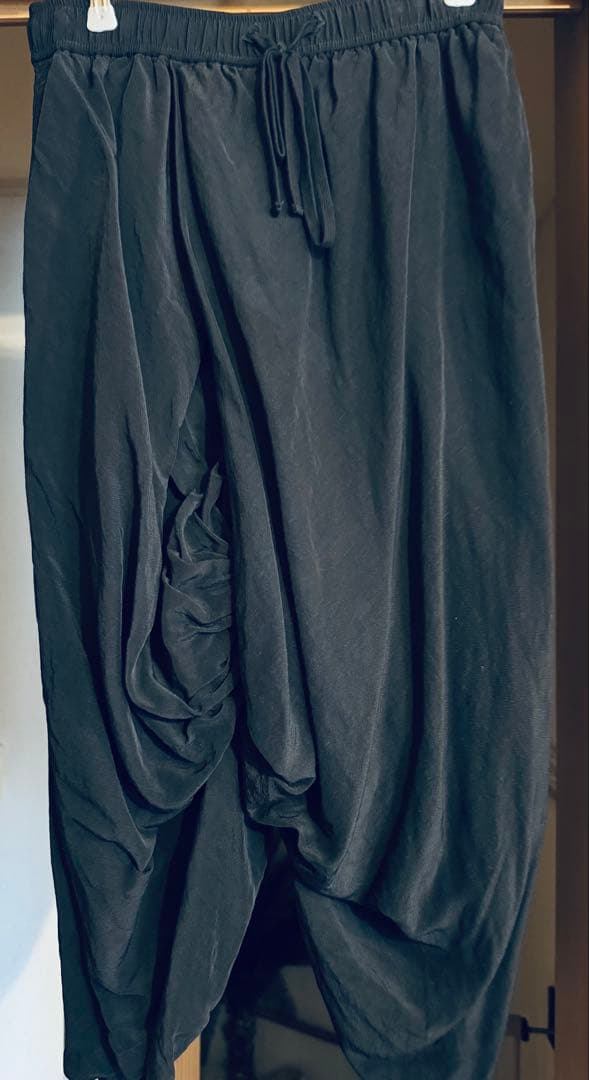 名作希少　ユリウス　julius ドレープサルエルパンツ　697PAM5