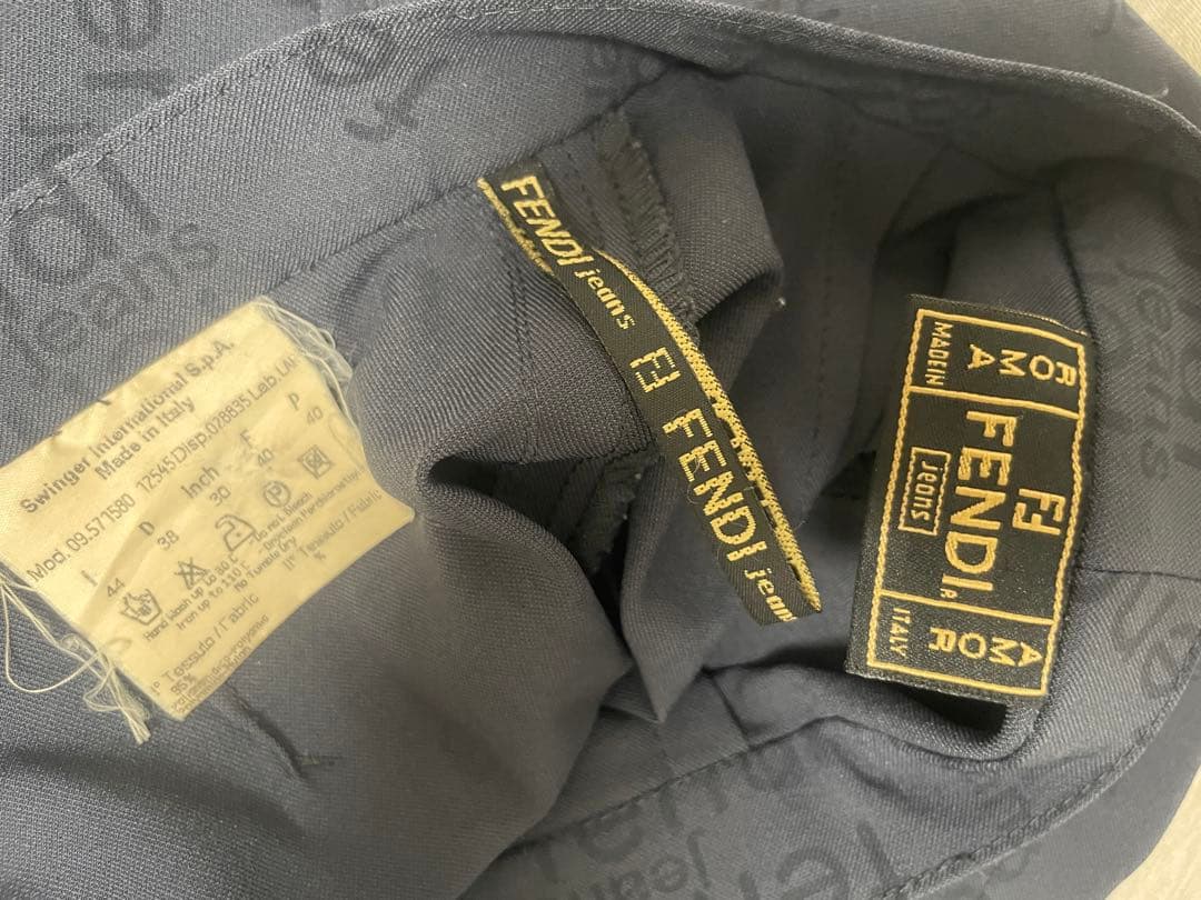 FENDI ロゴプリント タイトスカート ネイビー