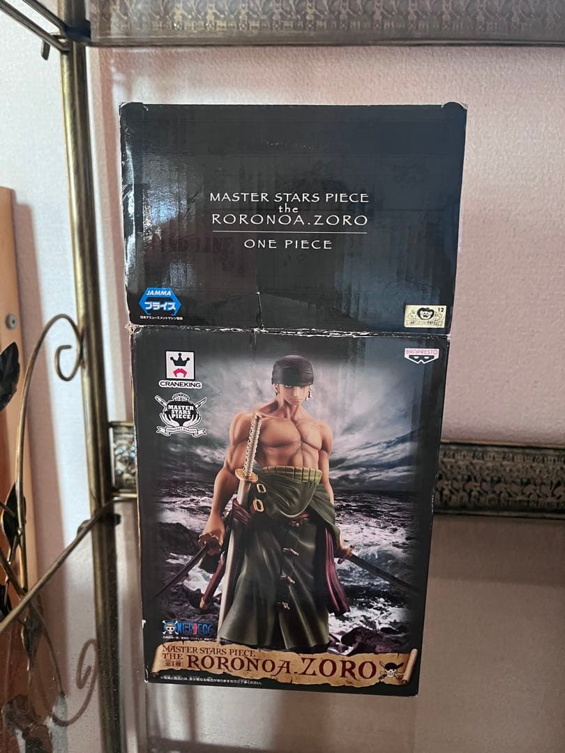 ワンピース　ロロノア・ゾロ フィギュア 未開封および開封品