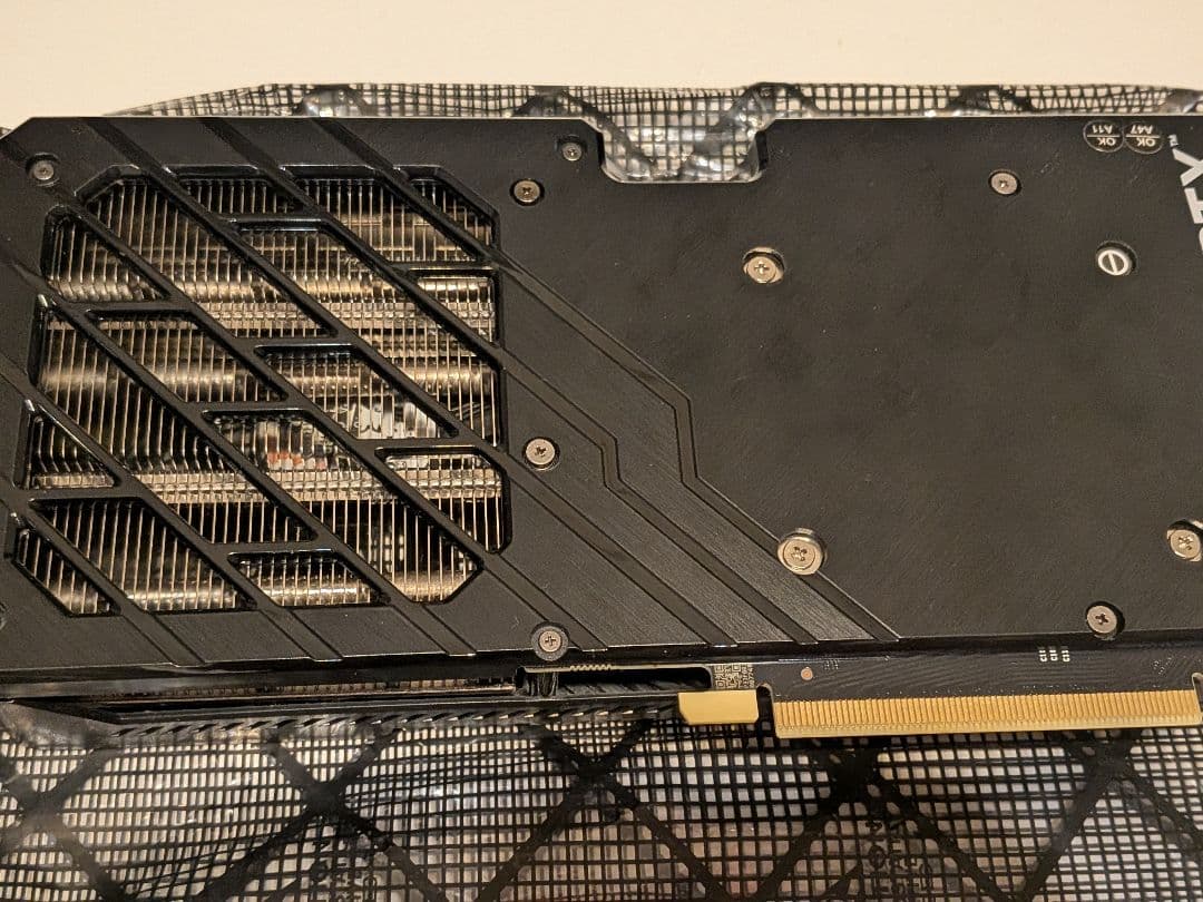 Gainward RTX4070 12GB (本体のみ）