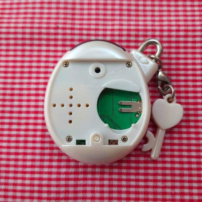 【動作確認済】 いぇー!ふぁみりーイロイロ!たまごっち+ ふぁみたま ユニクロ