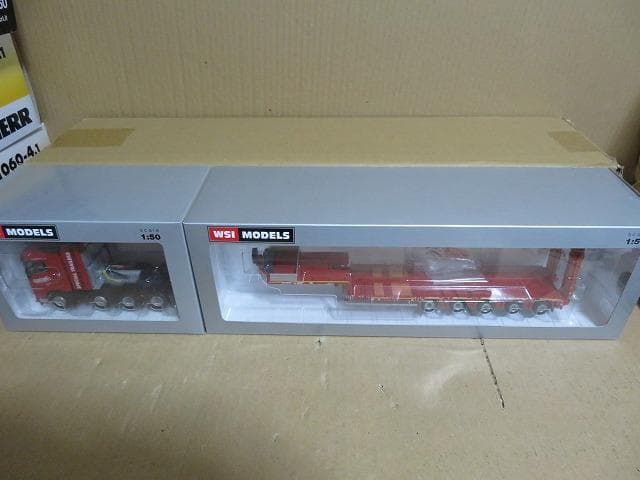 WSI 1/50 ボルボ 8x4 + 5ac Nooteboom 梱包条件有