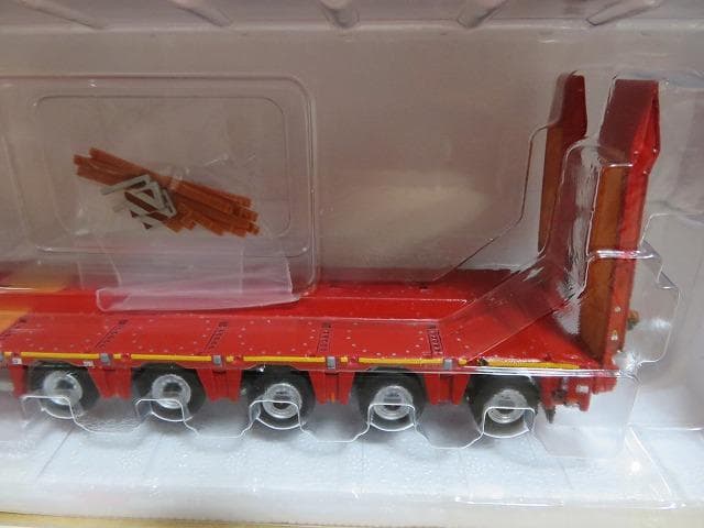 WSI 1/50 ボルボ 8x4 + 5ac Nooteboom 梱包条件有