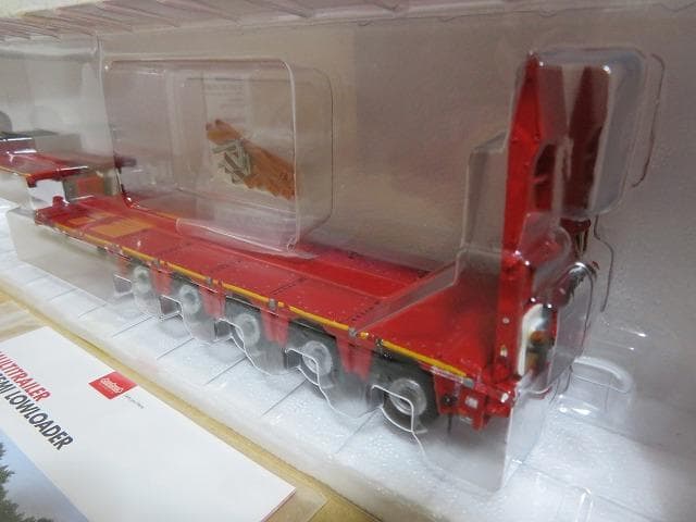 WSI 1/50 ボルボ 8x4 + 5ac Nooteboom 梱包条件有