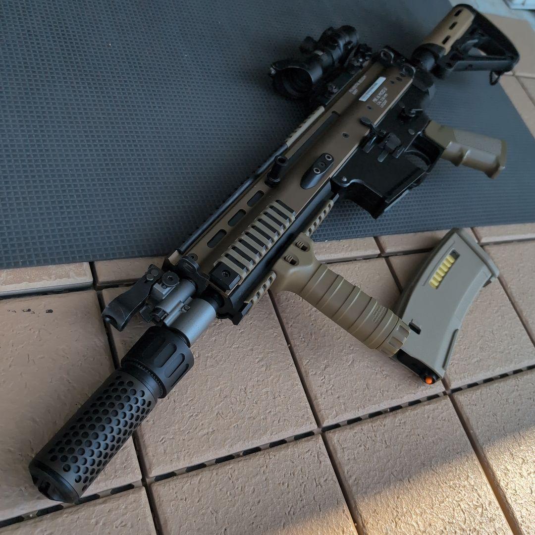 東京マルイ　次世代電動ガン　スカーcqc FET