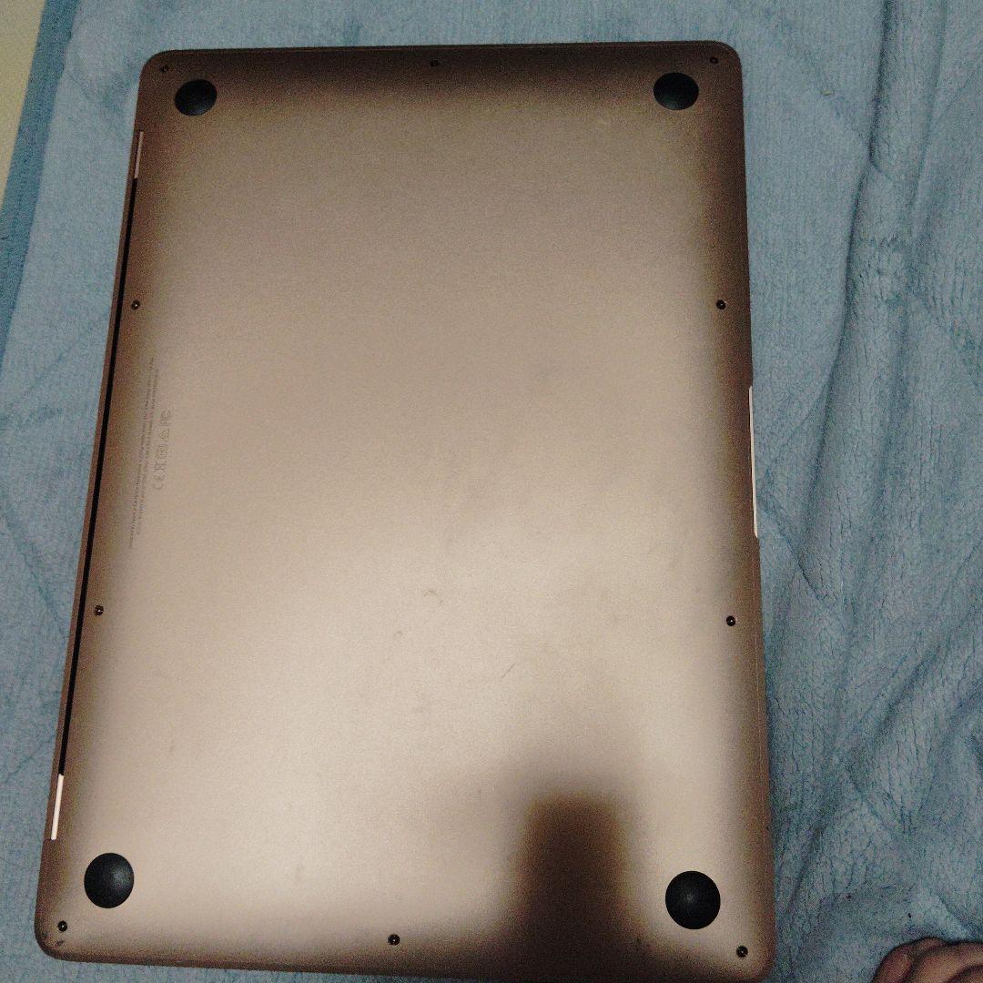 Apple MacBook 13インチ