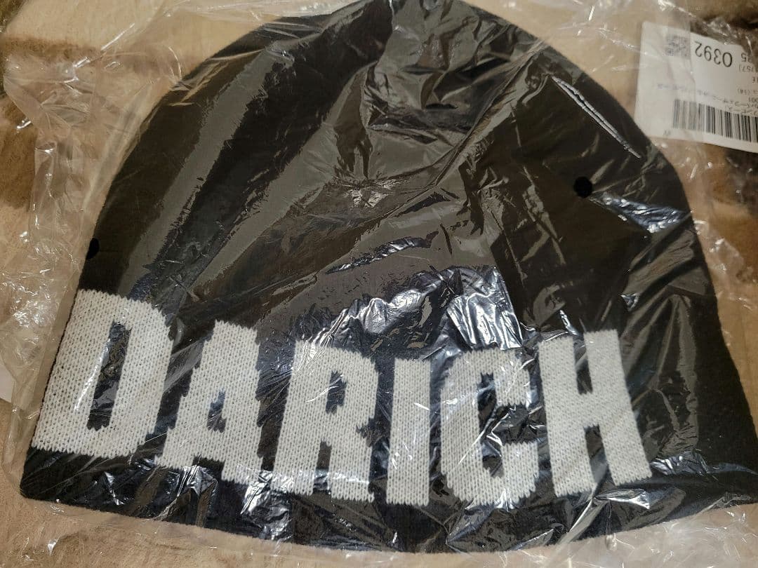 【新品未開封品】ロゴジャガードビーニー