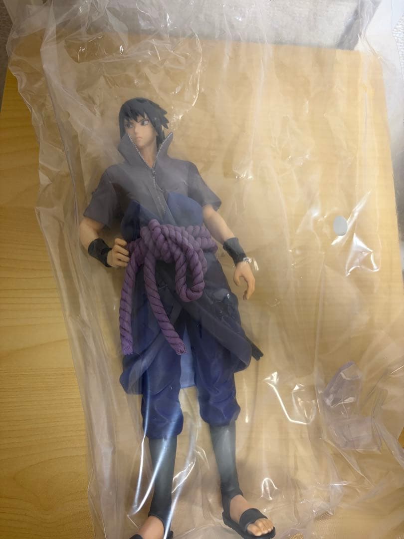 【新品未開封】一番くじ紡がれる火の意志 B賞 うちはサスケ フィギュア 通常の瞳