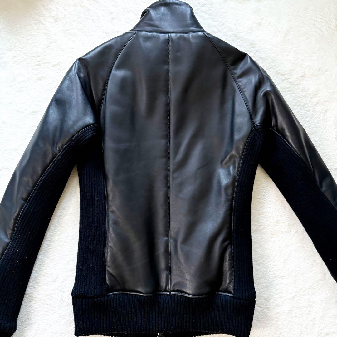 美品　AKM エーケイエム　レザージャケット　羊革　本革　カシミヤ 黒　M
