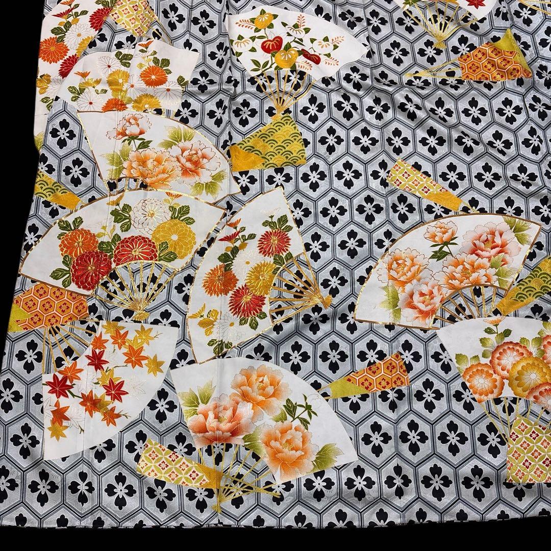 (あ913) モダンな粋を纏う ✦ グレーに黒亀甲花模様 アンティーク振袖セット