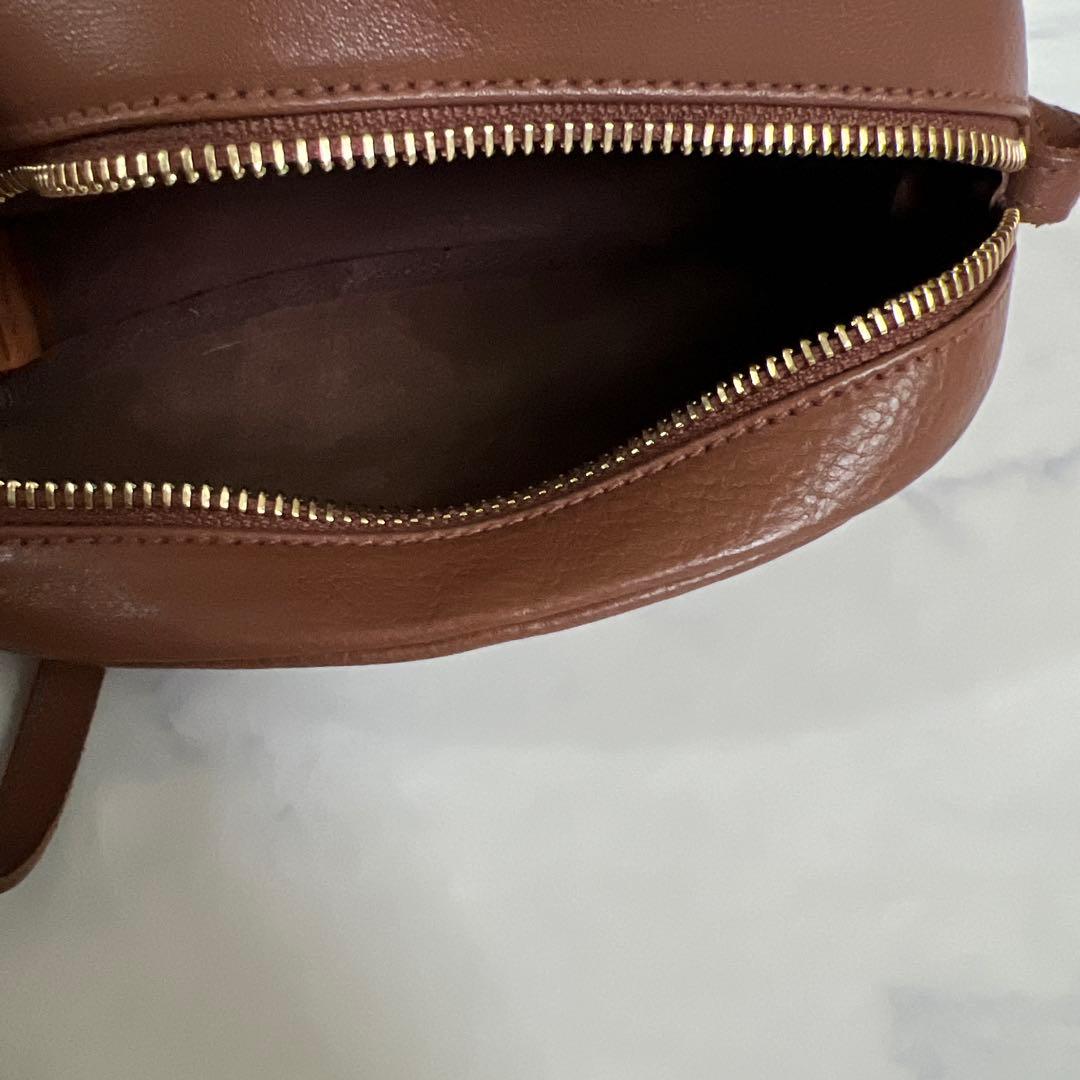 美品人気のIL BISONTE（イルビゾンテ）ショルダーバッグ