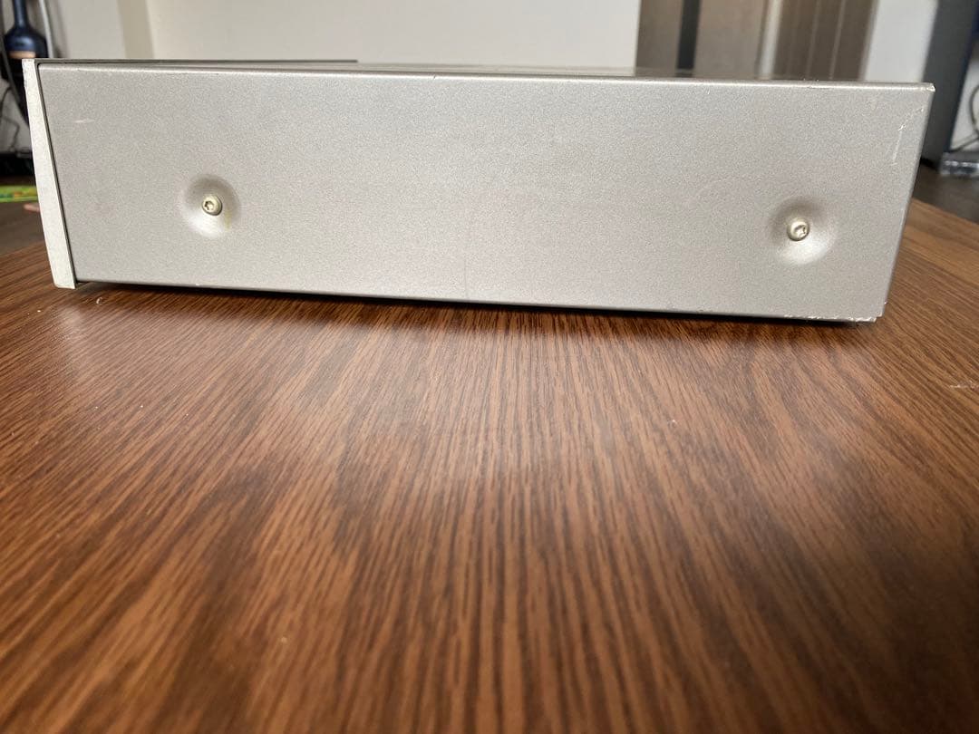 オリギスプリメインアンプ Arcam FMJ A32