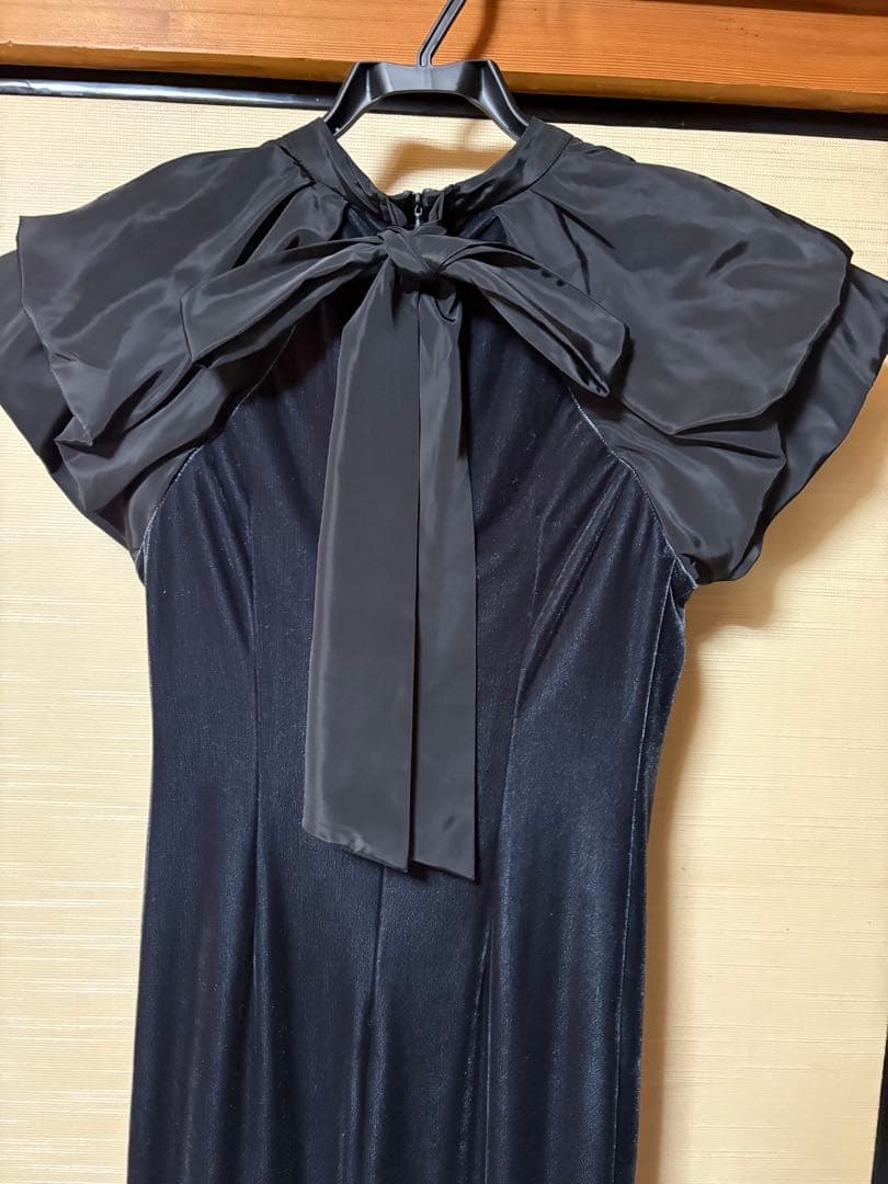 アンドレスド　ドレープベロアドレス　ネイビー