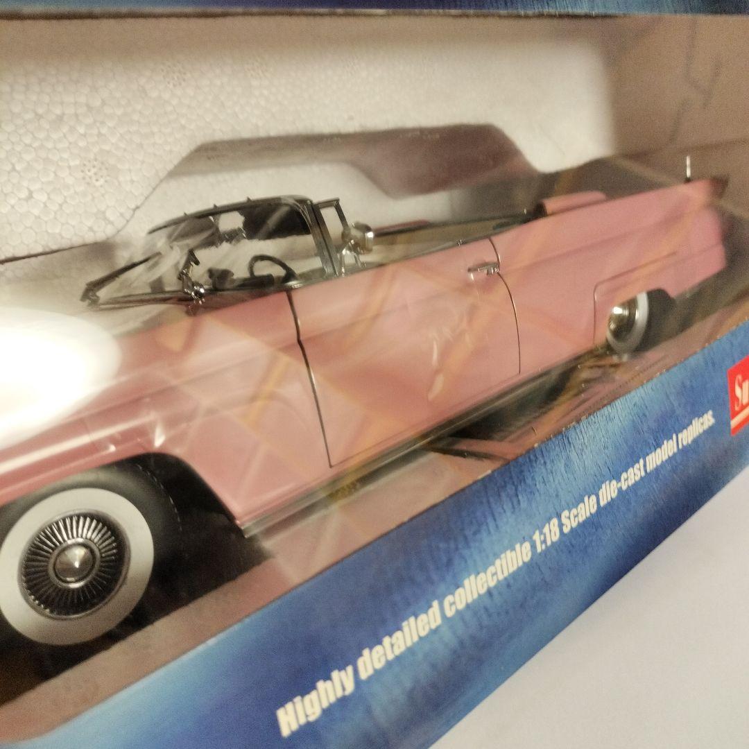 未開封　リンカーンコンチネンタル 1958 MKIII　ピンク　1/18スケール