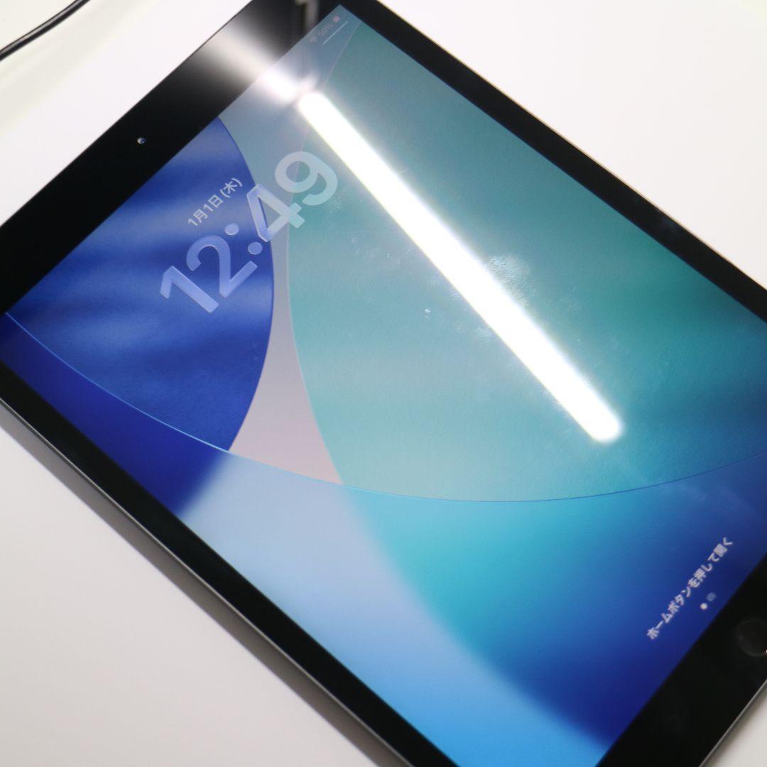 【良品】iPad (第8世代) 32GB WiFi+Cellular