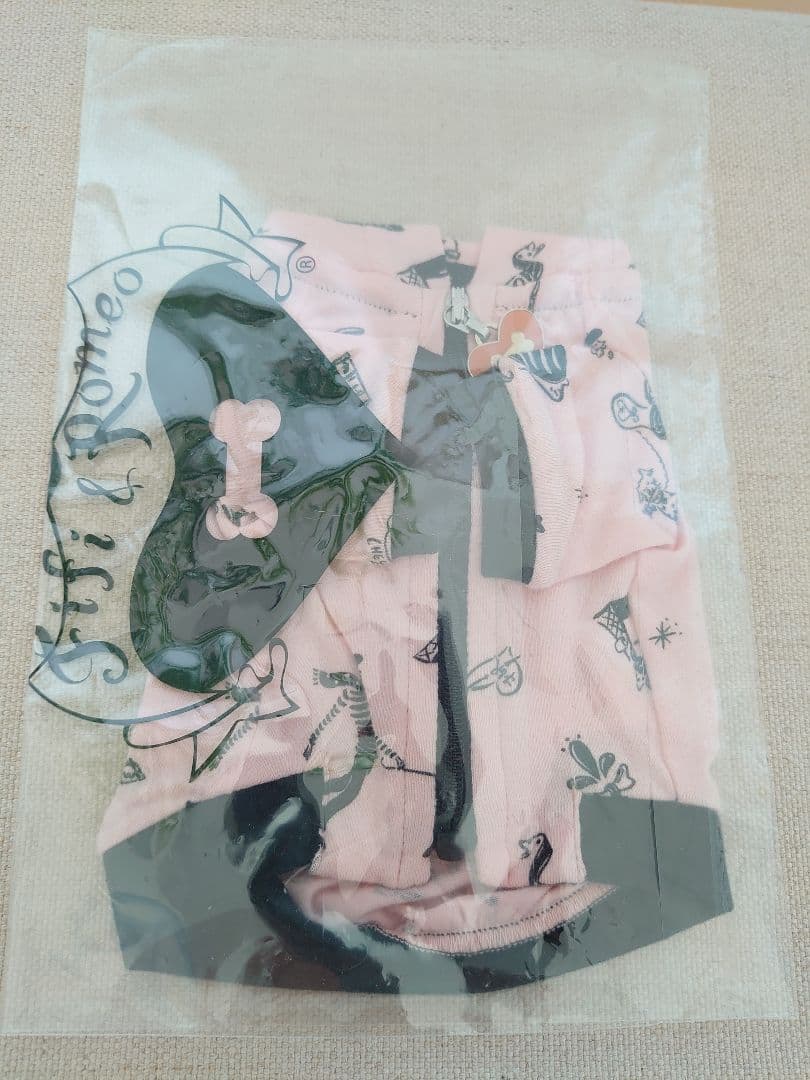 Fifi&Romeo 新品 即完売 極希少 ナイガイ製 チェスリー柄 パーカー