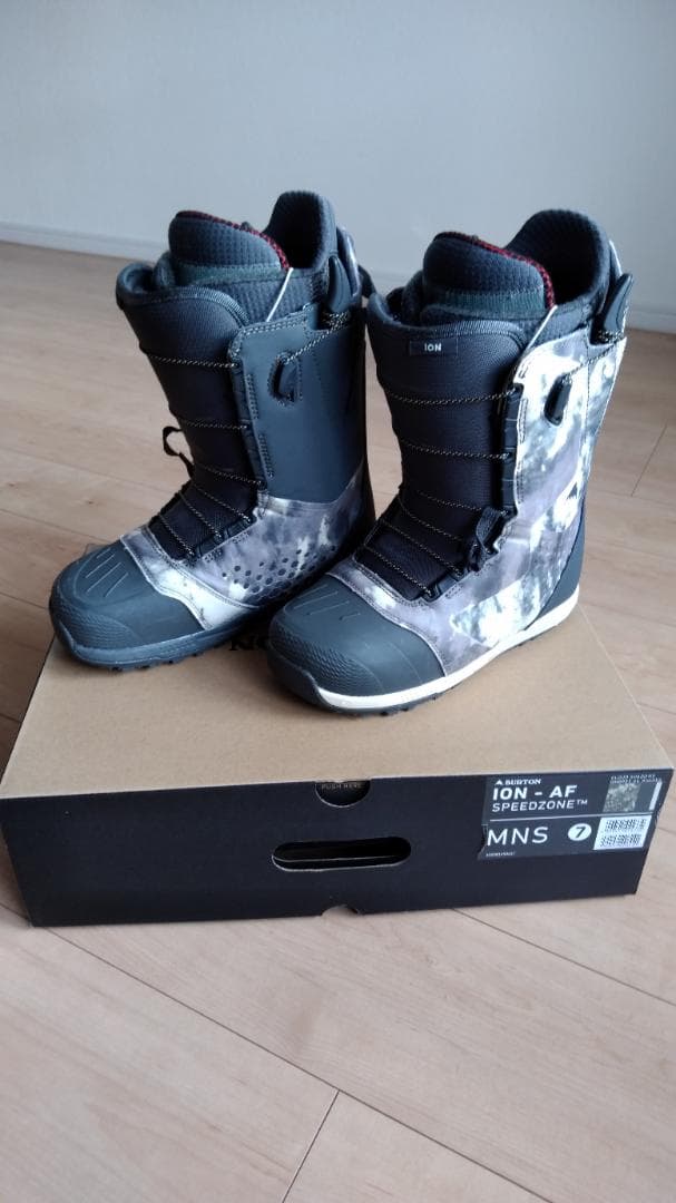 BURTON バートン ION アイオン  アジアンフィット ワイド 25センチ