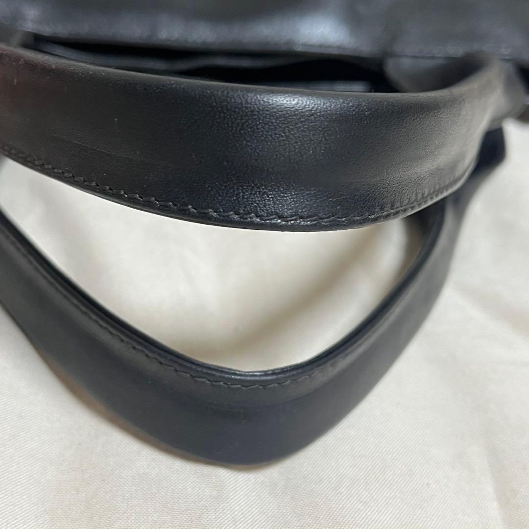 バレンシアガ　ハンドバッグ　オールレザー　BB ロゴ金具　イタリア製　黒