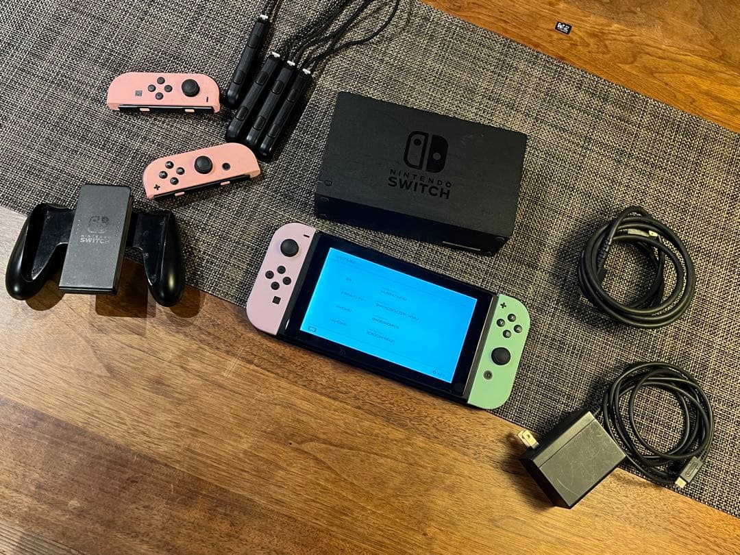 Nintendo Switch 本体 ピンク/ミントJoy-Con 合計8個