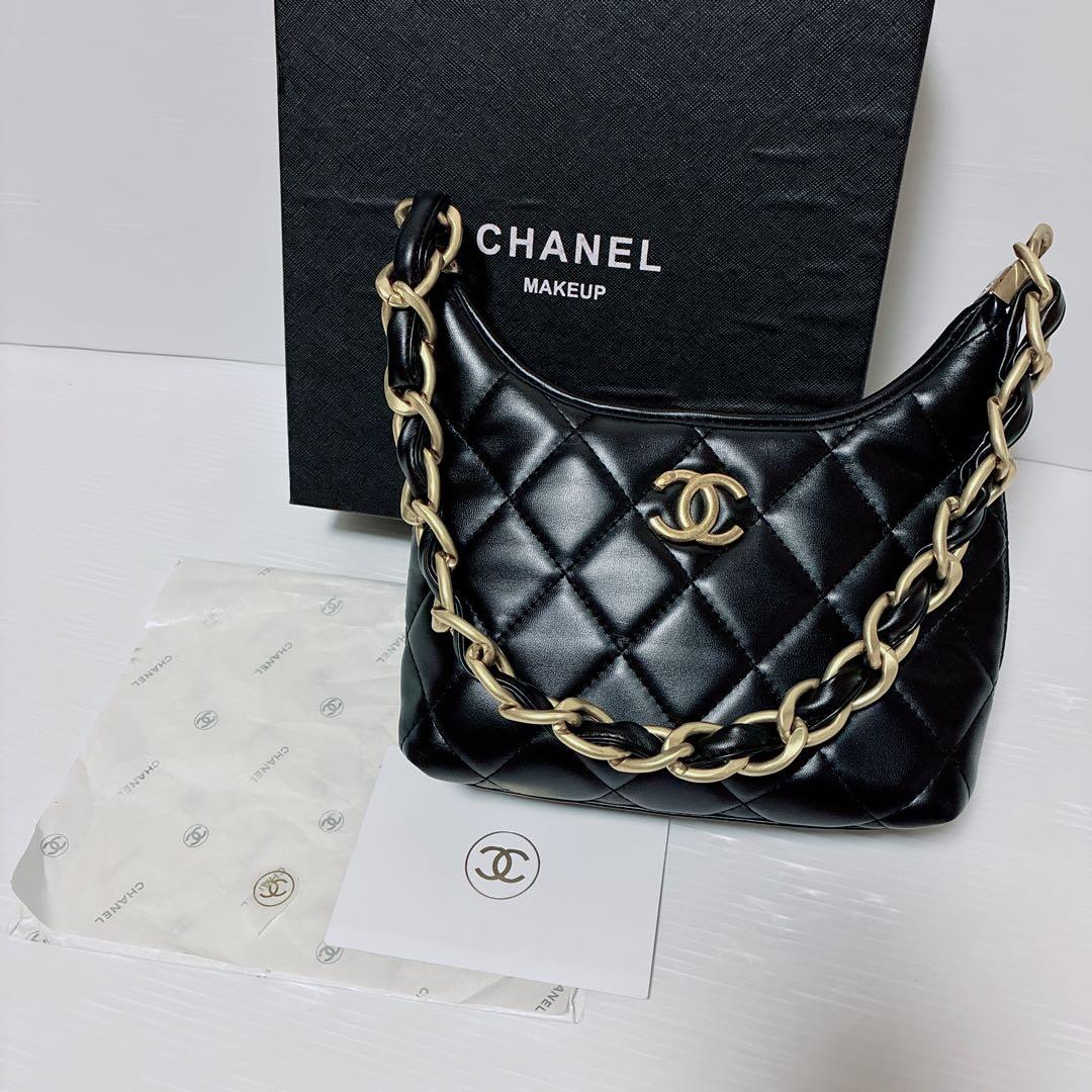 CHANEL シャネル　ノベルティ　バッグ　ブラック　ゴールドチェーン