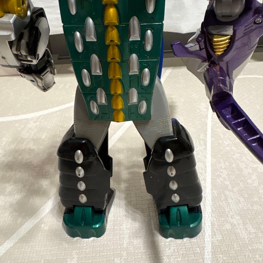 百獣戦隊ガオレンジャー　ガオハンター　超合金フィギュア