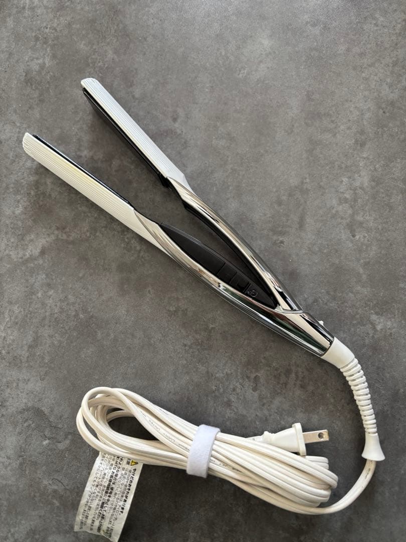 【⭐️箱不要¥500割引】MTG リファ　ReFaストレートヘアアイロン①