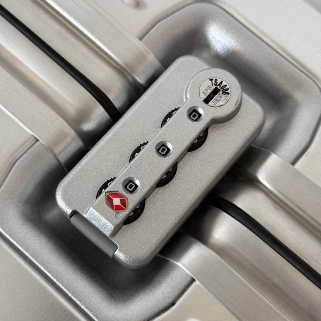 RIMOWA ルフトハンザ トパーズ 63L