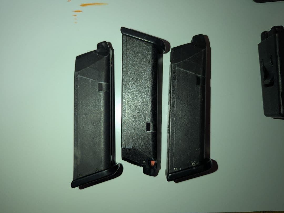 東京マルイグロック17gen5 ガスブローバック　付属品