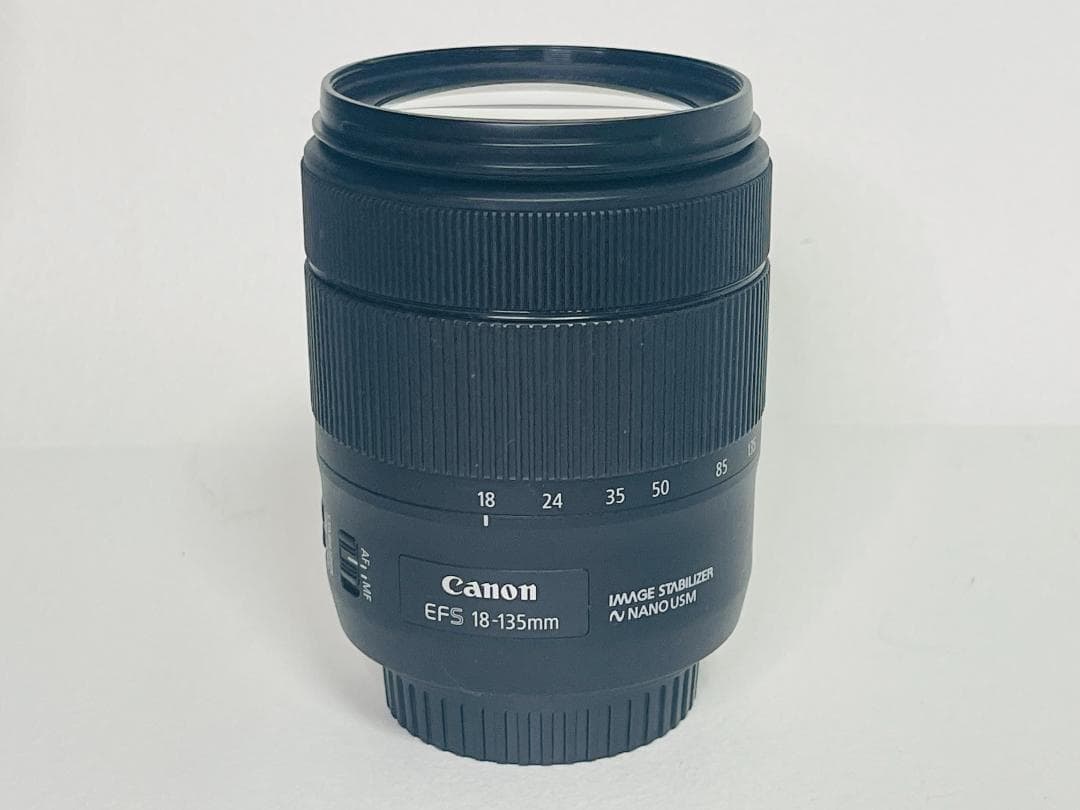 【新同品】Canon EF-S 18-135mm F3.5-5.6 IS USM