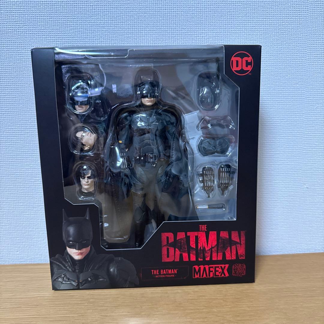 MAFEX バットマン フィギュア