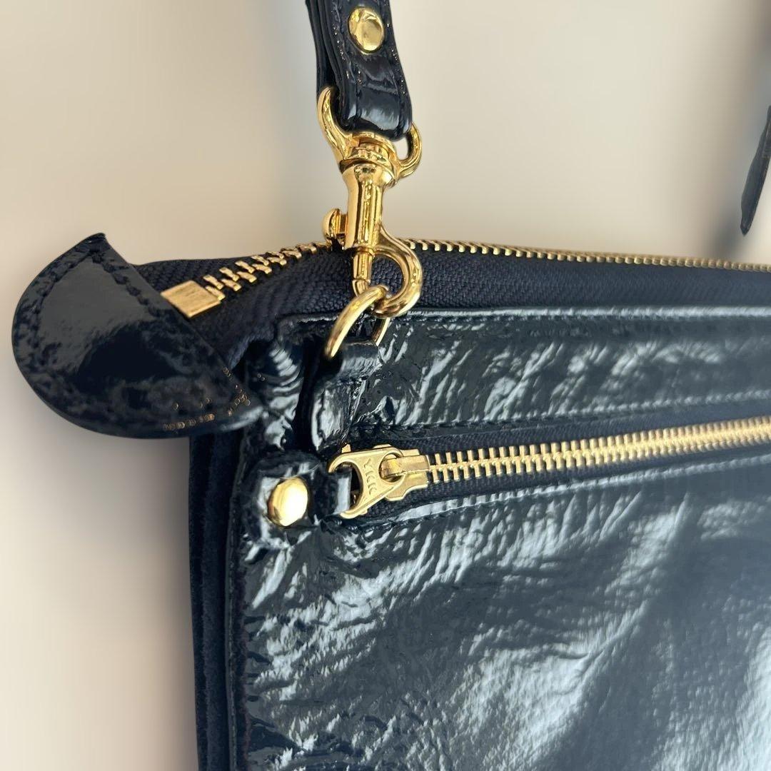 ATAO アタオ　ブーブー　 お財布ポシェット　エナメル