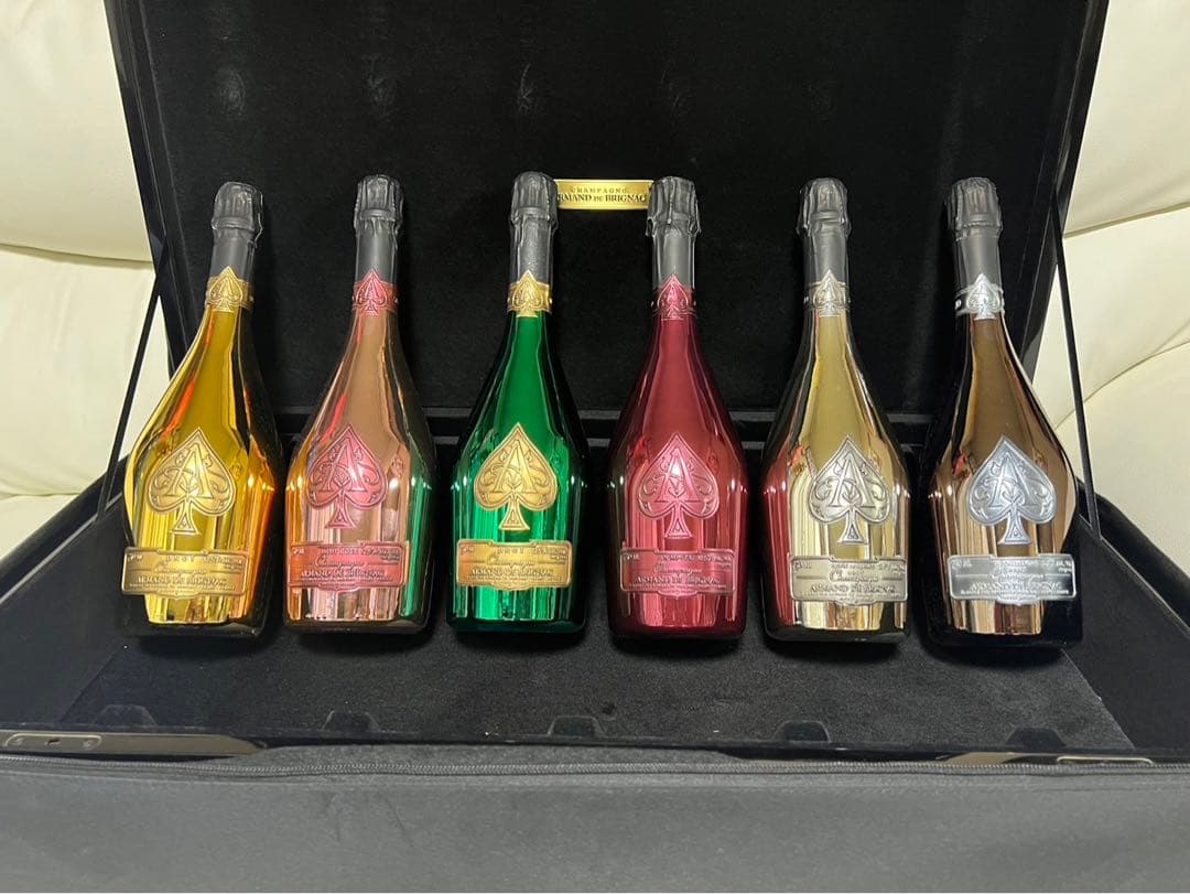 アルマンド　ラ・コレクション　ブラック　シルバー　ゴールド他3本　正規品　未開封