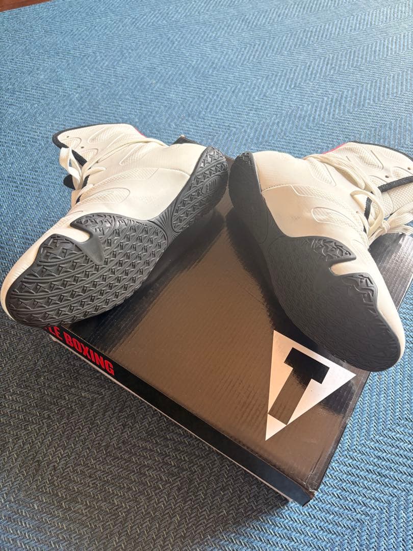 値下げ中！TITLE BOXING ボクシングシューズ ホワイト