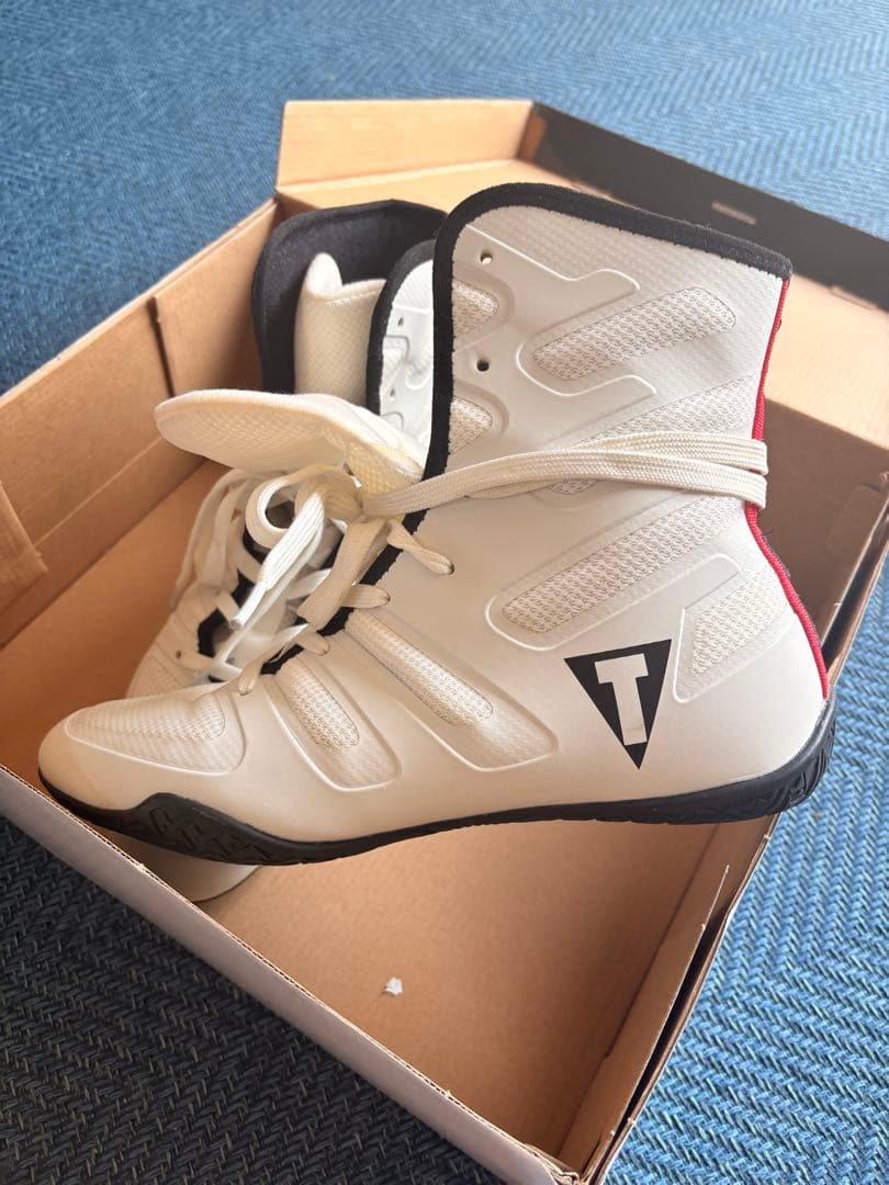 値下げ中！TITLE BOXING ボクシングシューズ ホワイト