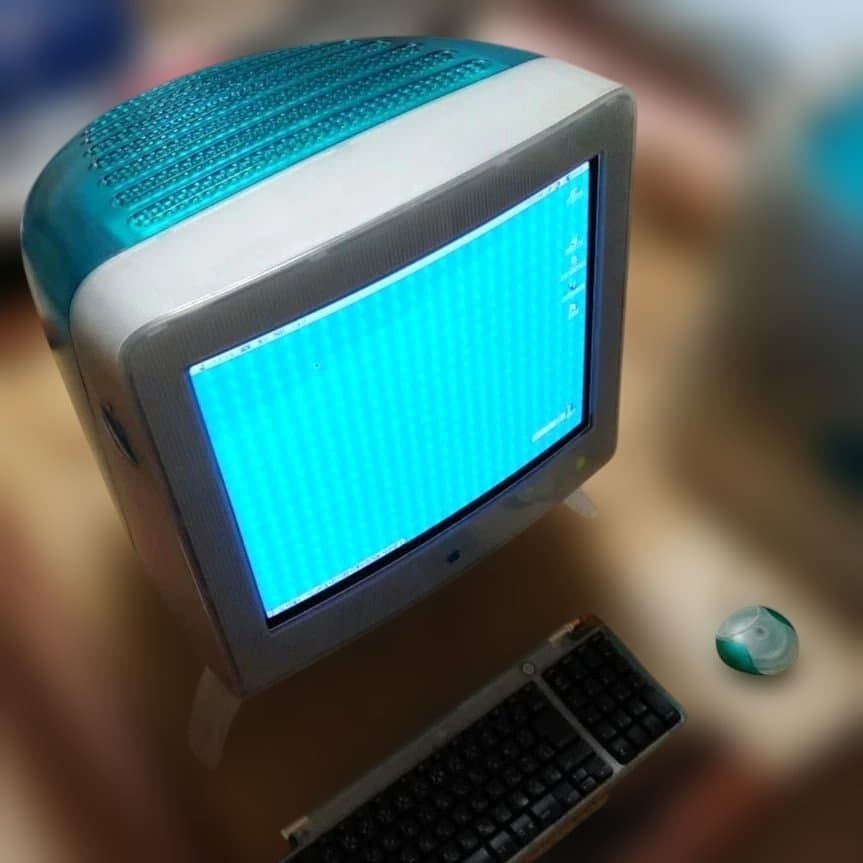 Apple Studio Display 17インチ CRTモデル