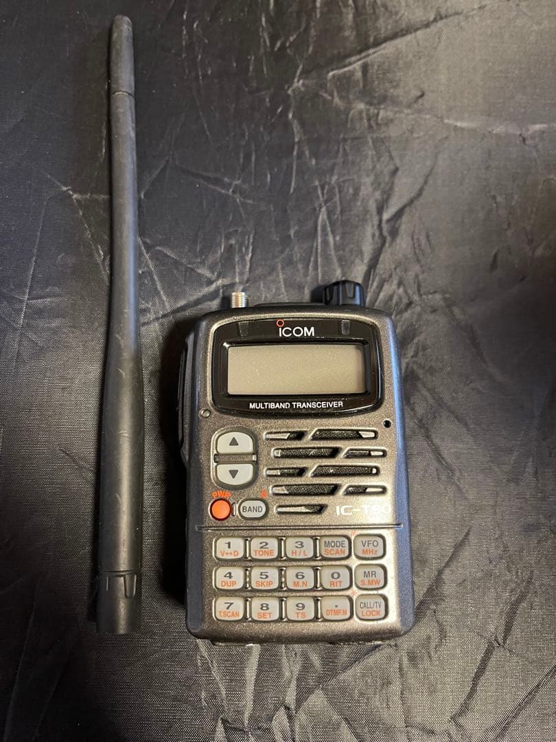 ご*ん様 アイコム　ICOM IC-T90 50/144/430MHz