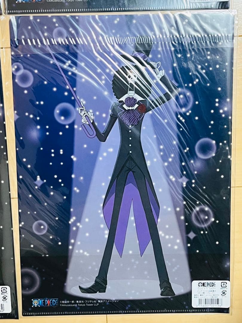ワンピースタワー 限定 2016 春 クリアファイル ルフィ ゾロ ロビン ナミ