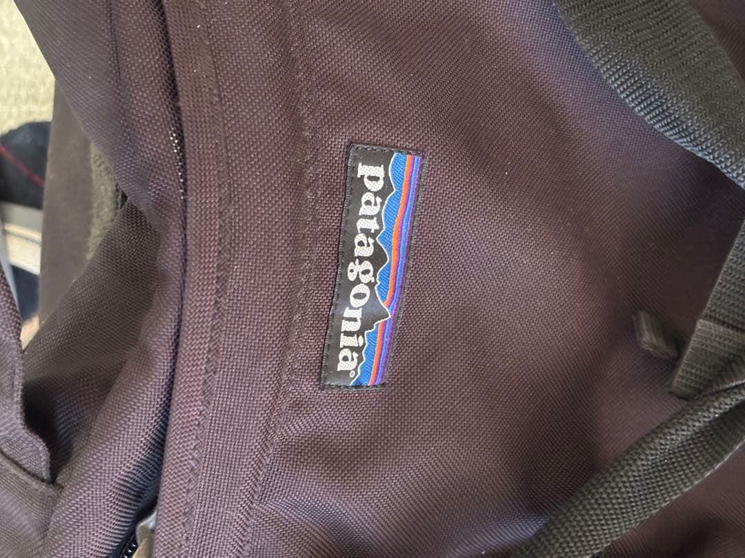 クレヨン7色さま専用【Patagonia】 キャリーケース フリーウィーラー