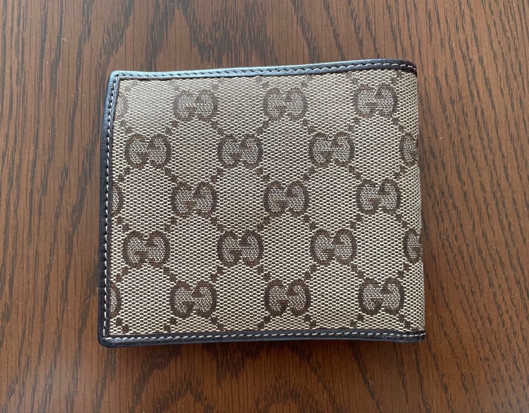 GUCCI GGパターン 二つ折り財布