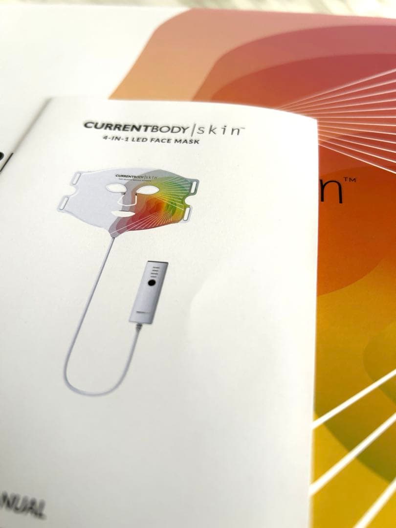 CURRENTBODY LED 4イン1 マスク　カレントボディ　付属品付き