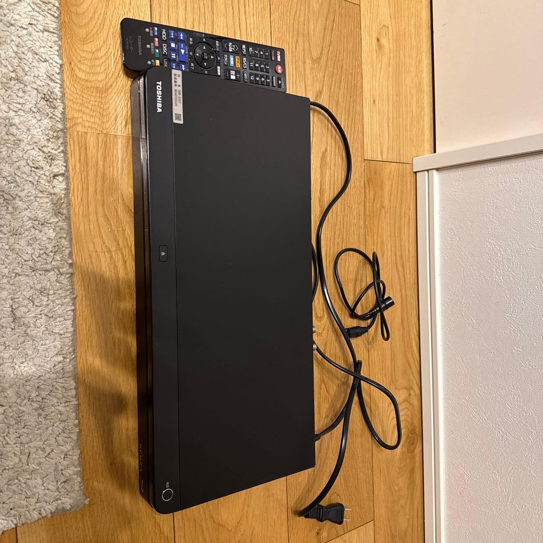 TOSHIBA DBR-E507 DVDレコーダー