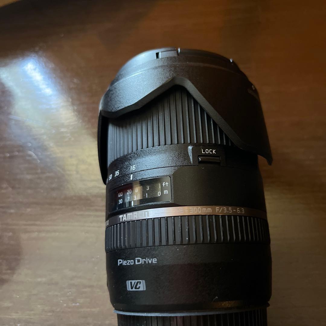 Canon16-300mm f3.5〜f6.3 Di II VC AF