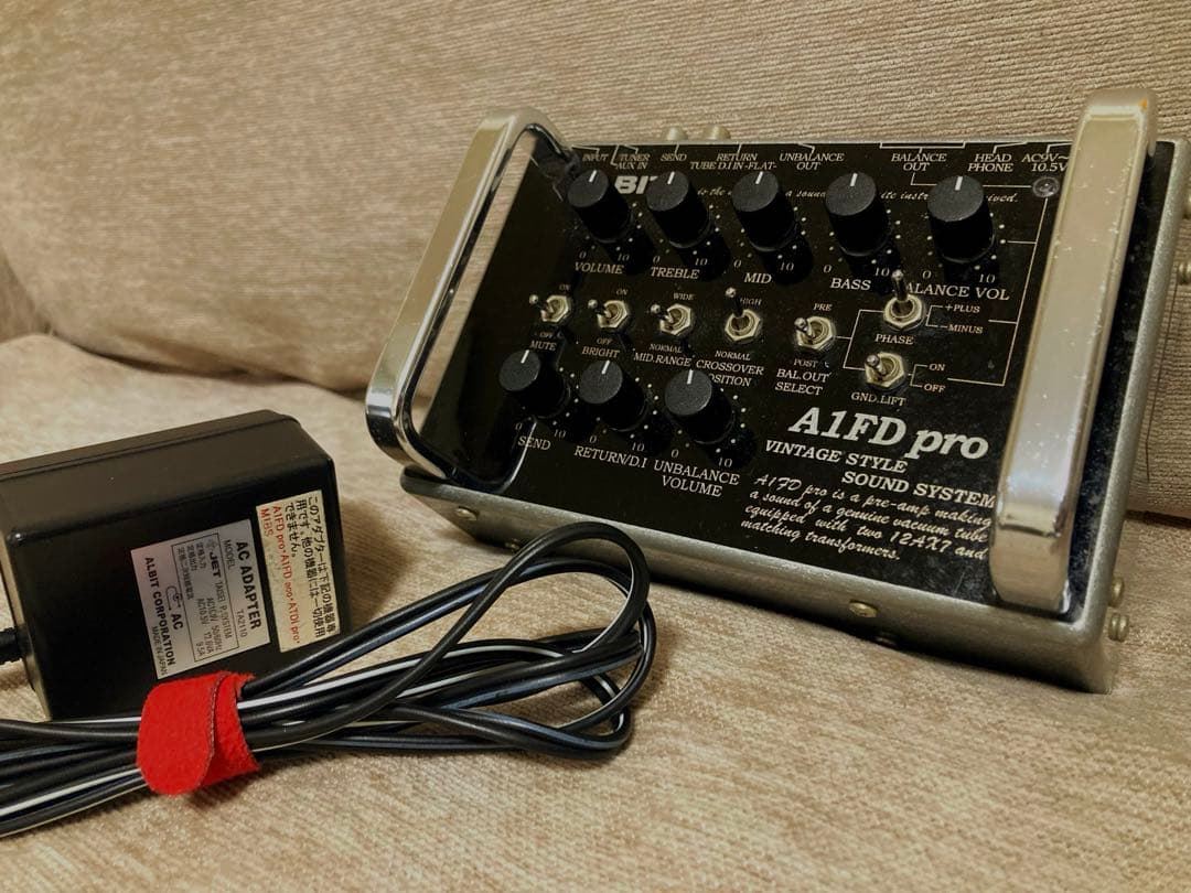 ALBIT A1FD pro ケース付き ベースエフェクター