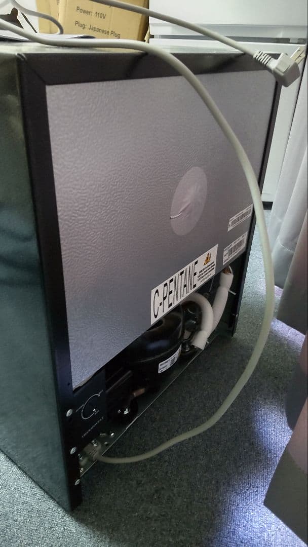 コンパクト冷凍庫 グレー 1棚付き