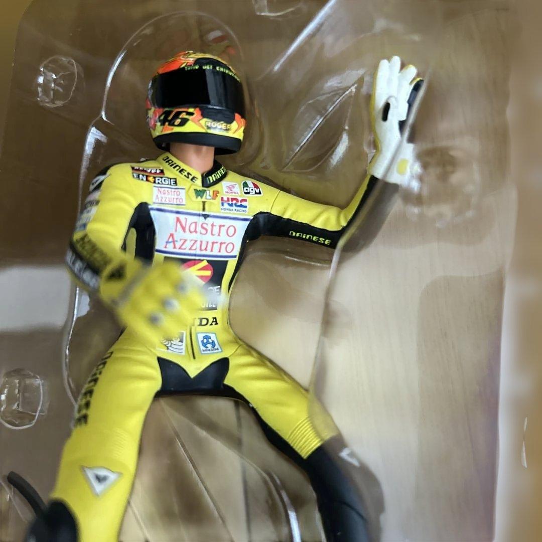 ミニチャンプス バレンティーノ・ロッシ　1/12スケール フィギュア