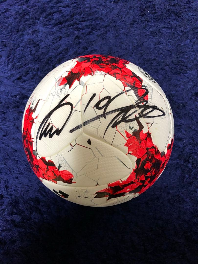ポドルスキ　サイン入りjリーグ公式ボール　直筆　5号級　ヴィッセル神戸